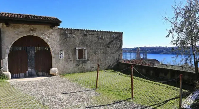 Casa Mirabella