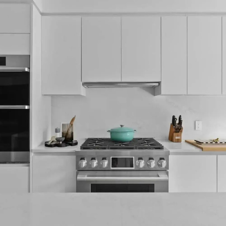 Madison Place by Rove Travel 4BR Tribeca PH