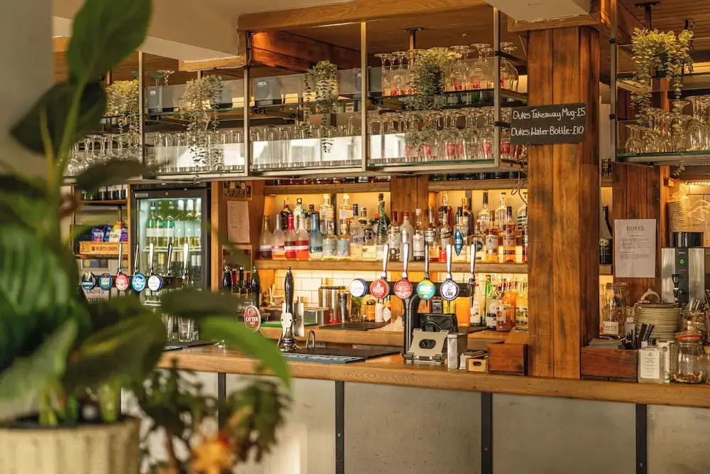 Dukes Inn