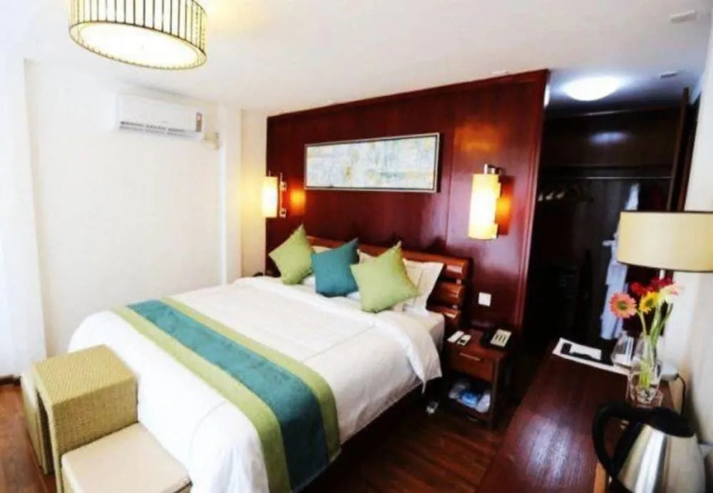 Nanchang Scenery Retreats