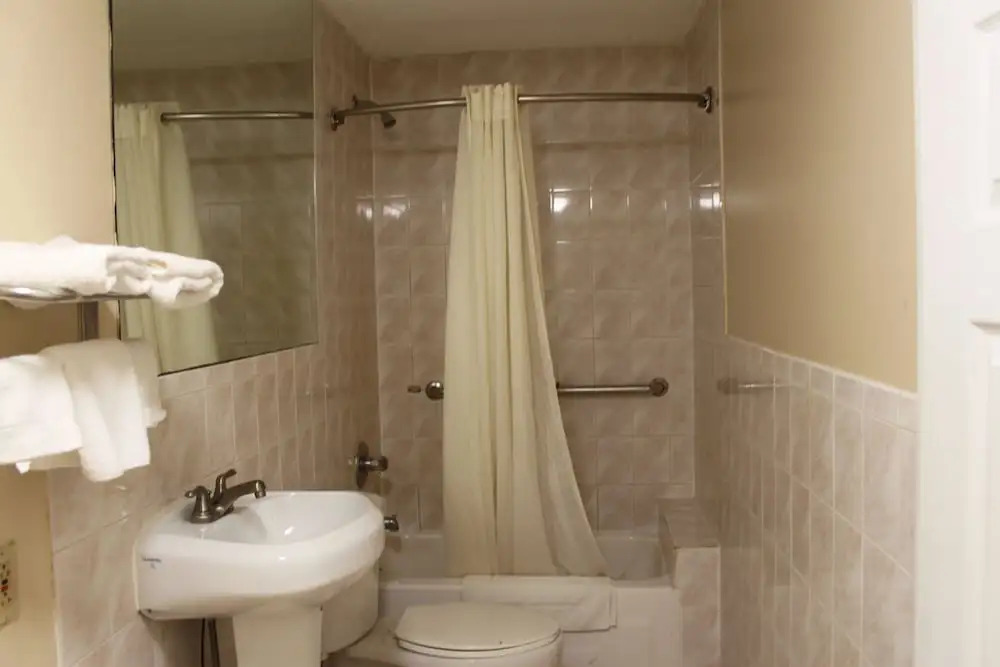 Budget Inn Massapequa