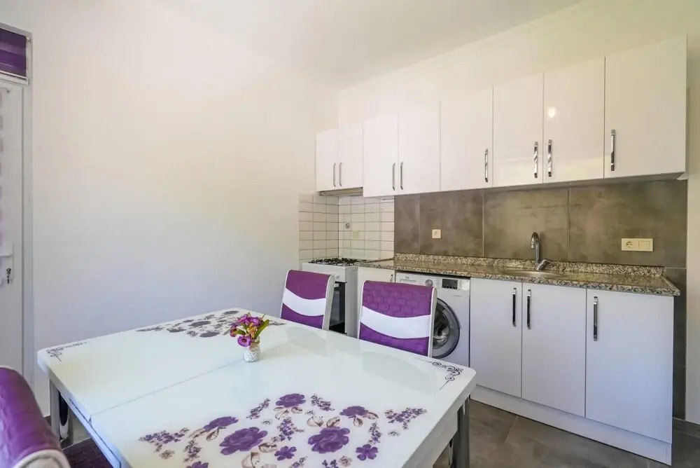 Modern Flat Near Public Transportation in Kemer