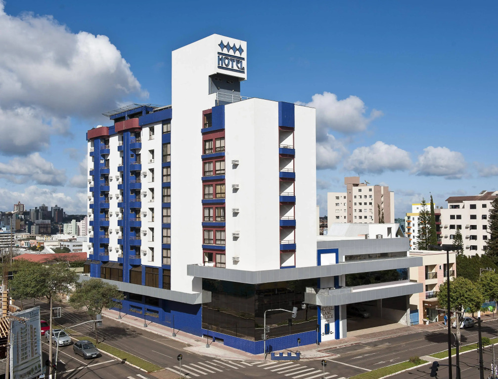Hotel Lang Palace - Fica no Centro da Cidade