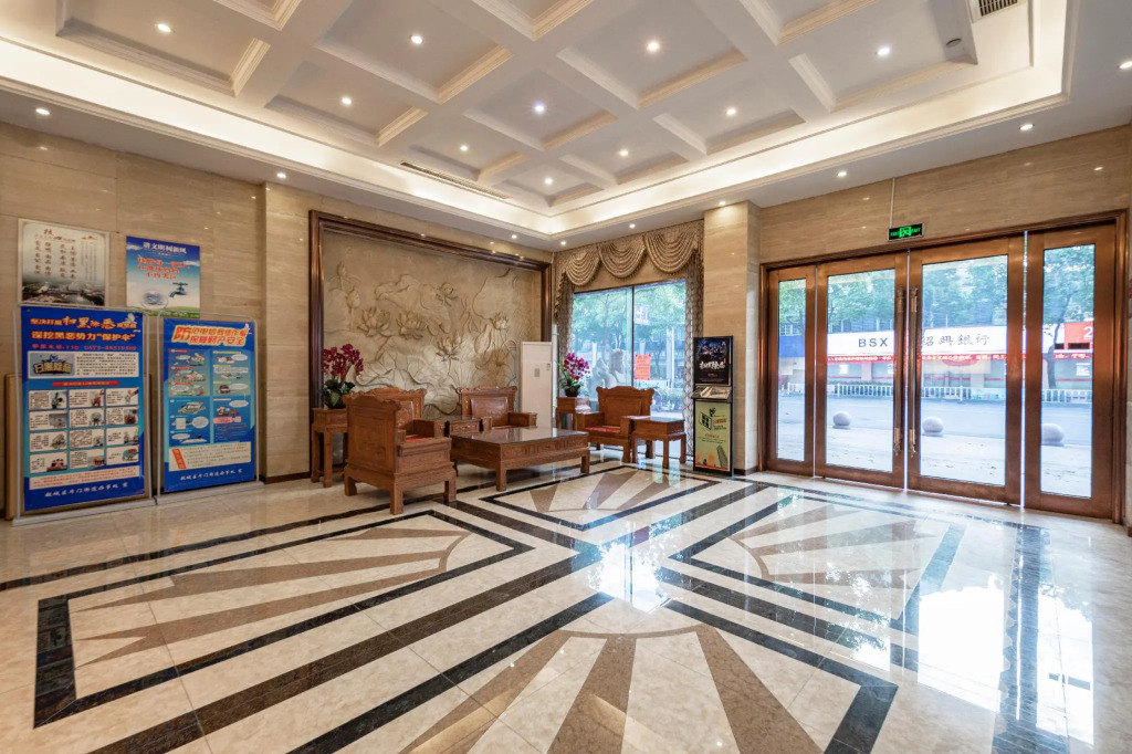 Elan Inn Shaoxing Paojiang New District