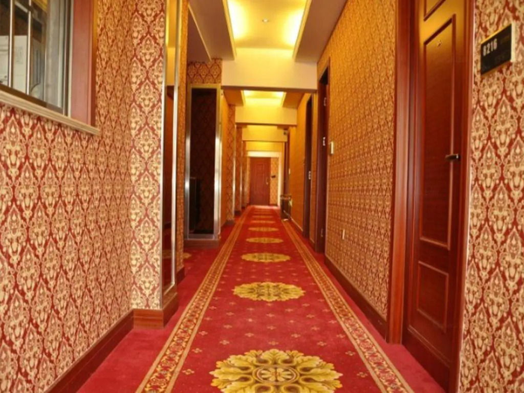 Qiudu Airport Hotel
