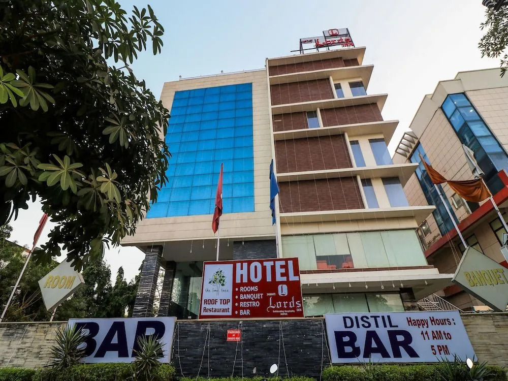 Capital O 26201 Hotel Jagrati Lords Inn