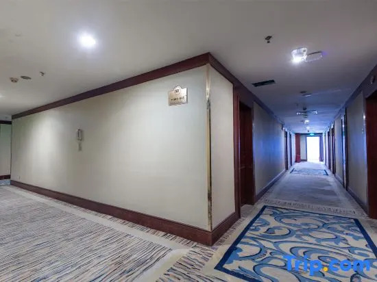 Xinjiang Hotel Heyuan