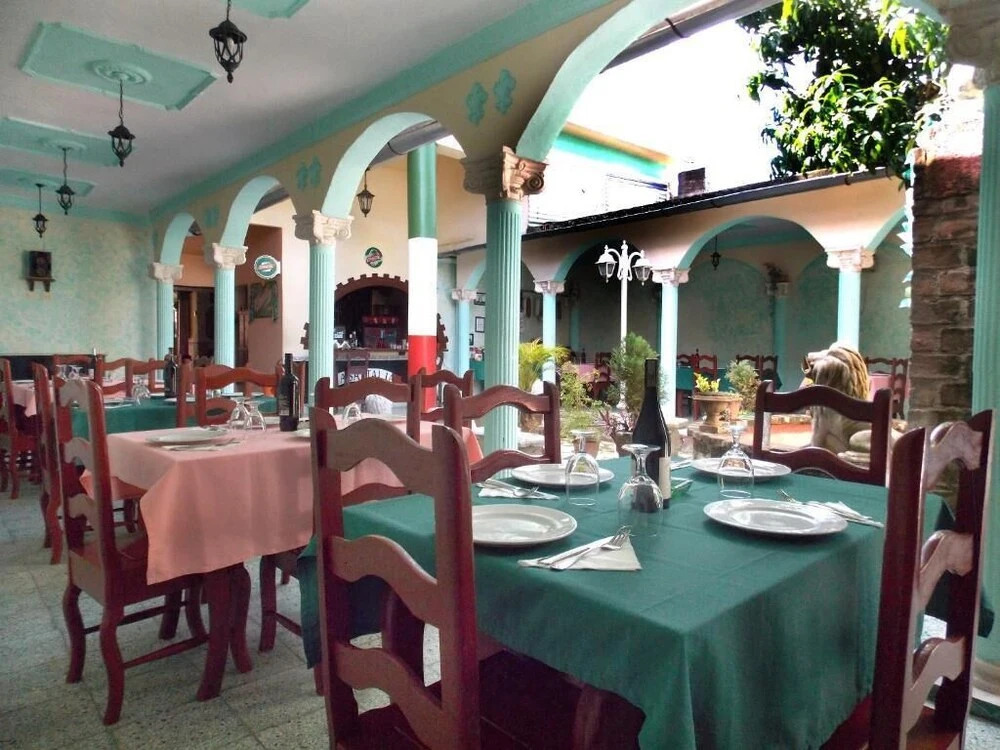 Hostal Italia
