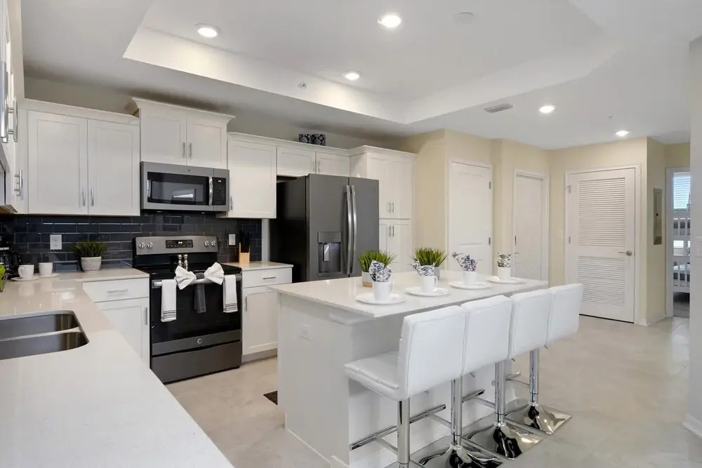Three Bedroom Apartment Close to Disney Storey Lake Orlando 201 4751