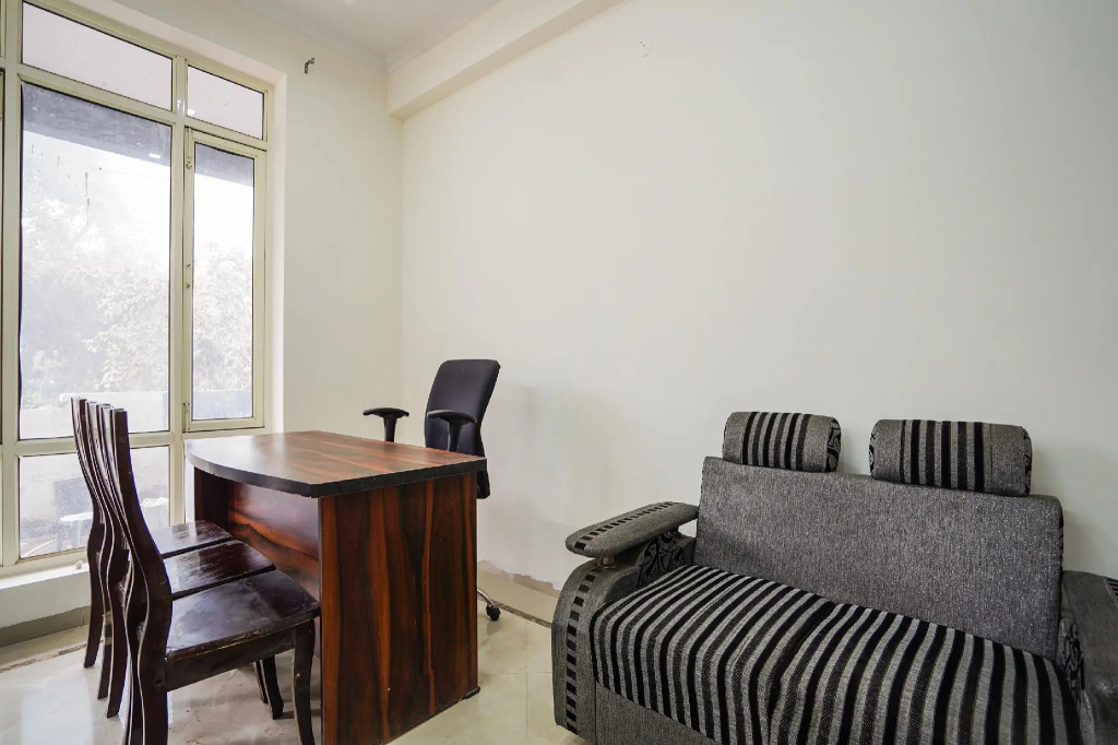 OYO 67698 Mother's Residency