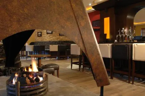 The Villa Rose Hotel & V-Spa
