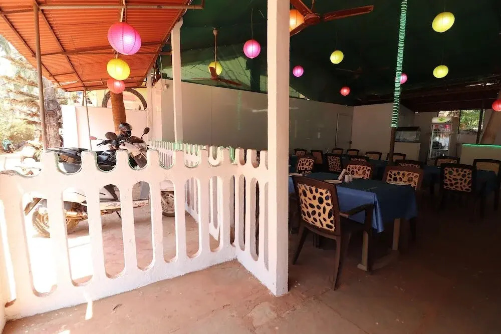 OYO 85106 Hotel Elvin,s Place