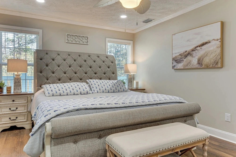 Beaches, Fishing & More! Home on Dauphin Island