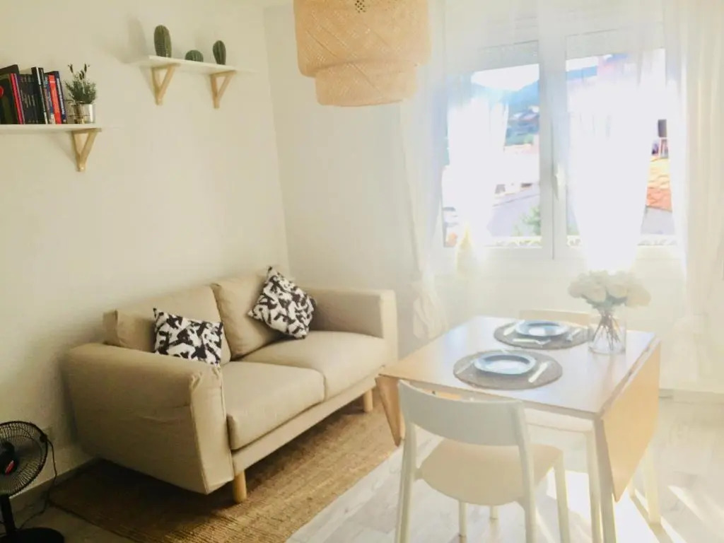 Beautiful apartment stylish village house @ Center Cadaqués
