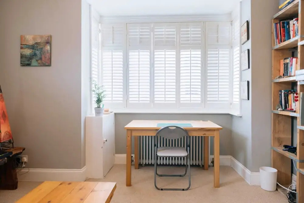 Inviting 1BD Flat - 20 Mins to Brighton Beach!