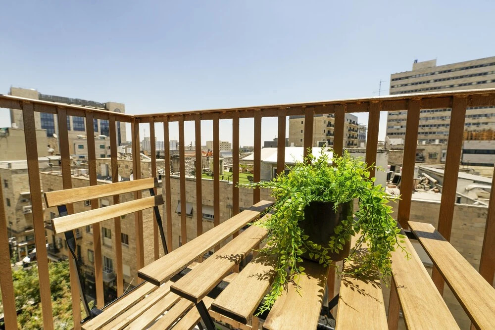 New - Trendy One Bedroom Apt, Most Popular Area
