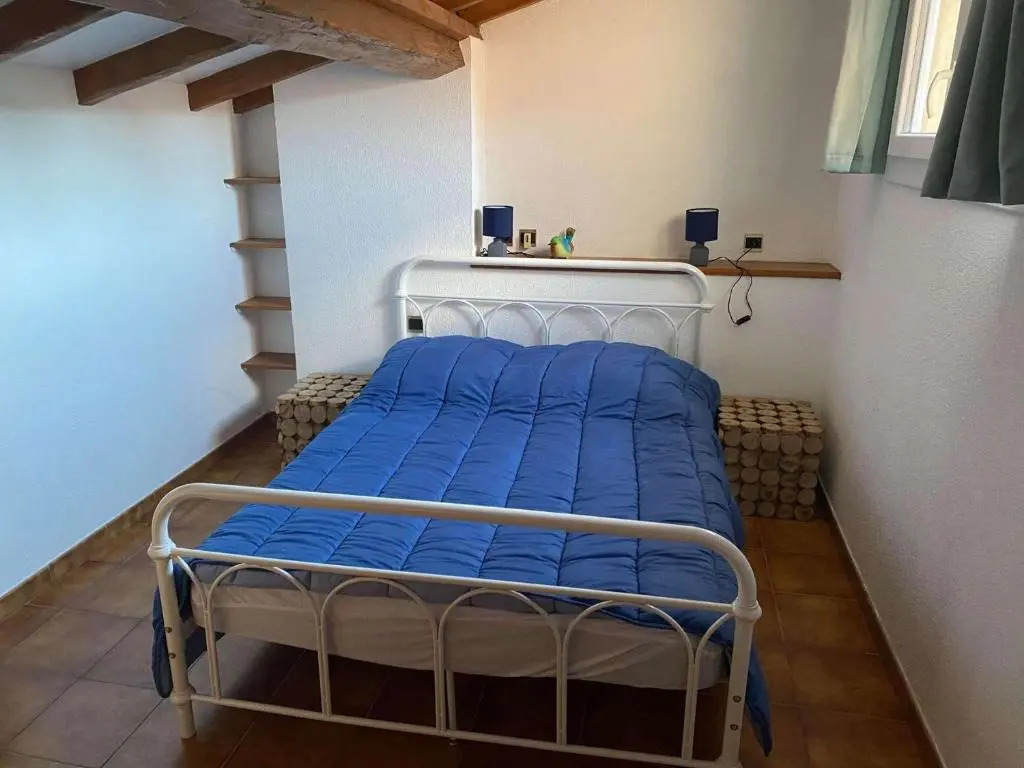 4MIR11JAUNE- T2 en DUPLEX idéalement situé pour 4 personnes