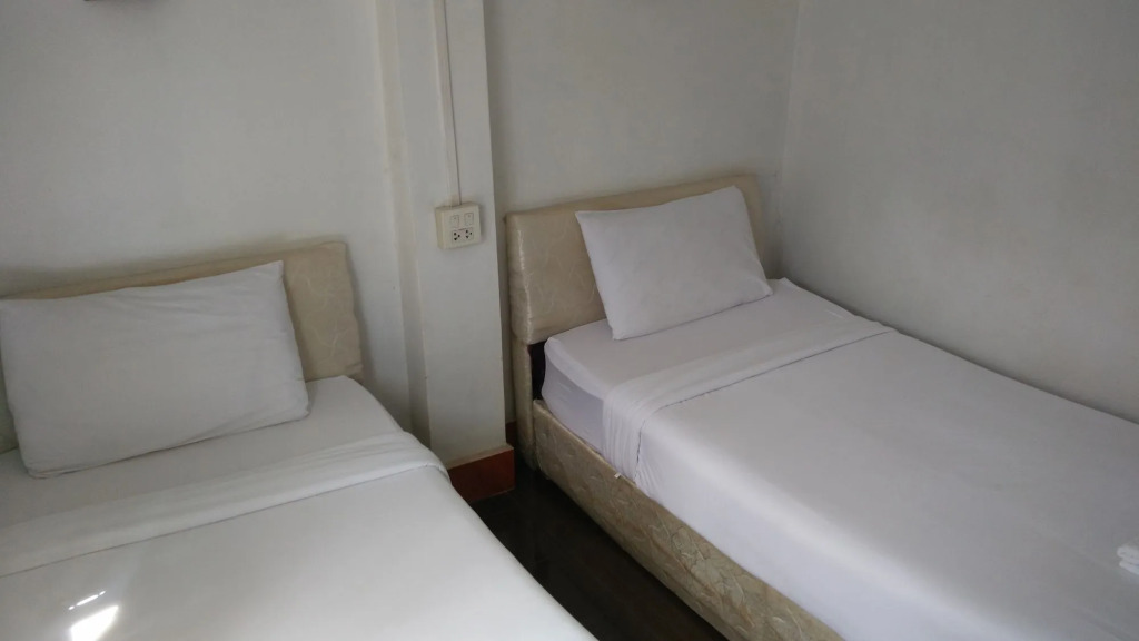 Mixok Inn