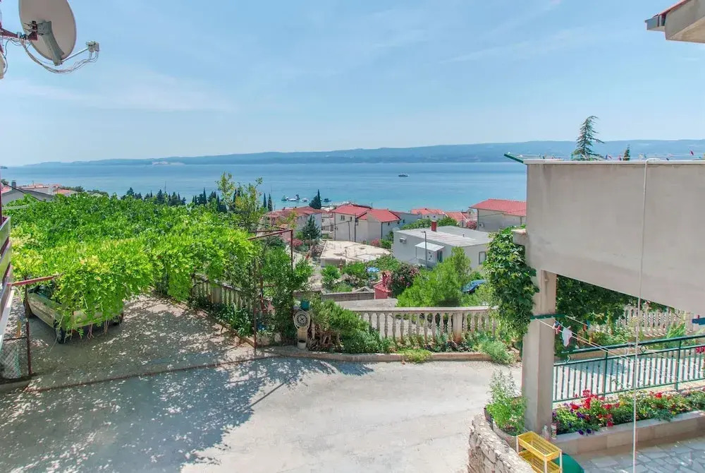Apartments Tomic