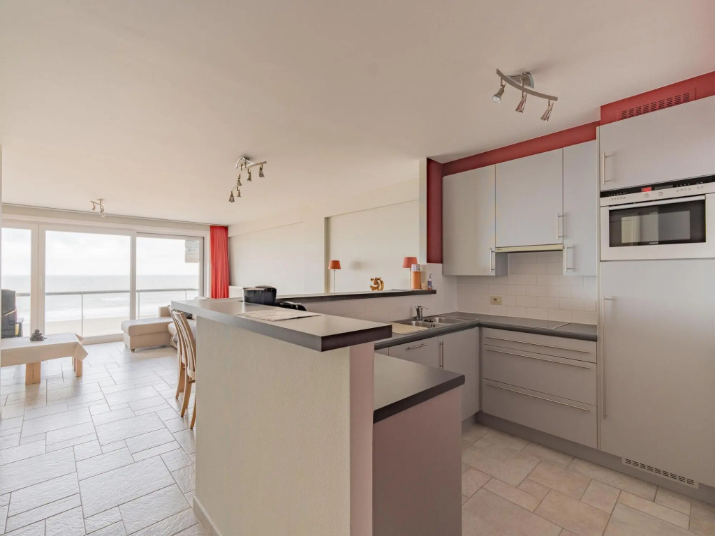 Nice apartment in Blankenberge with terrace