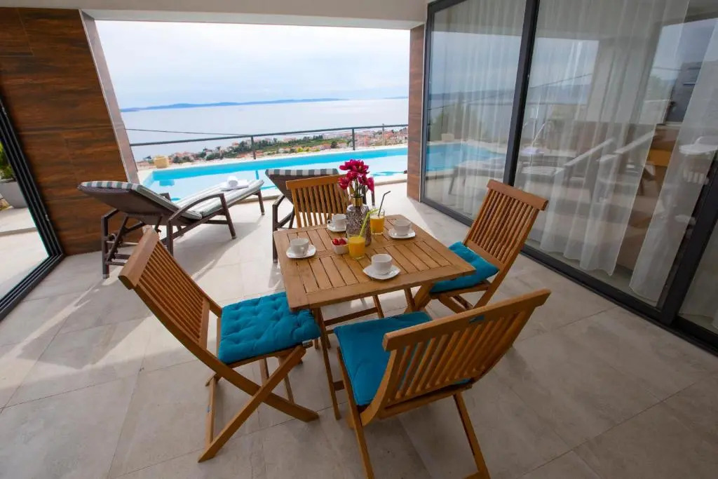 Villa Royal 2 Podstrana