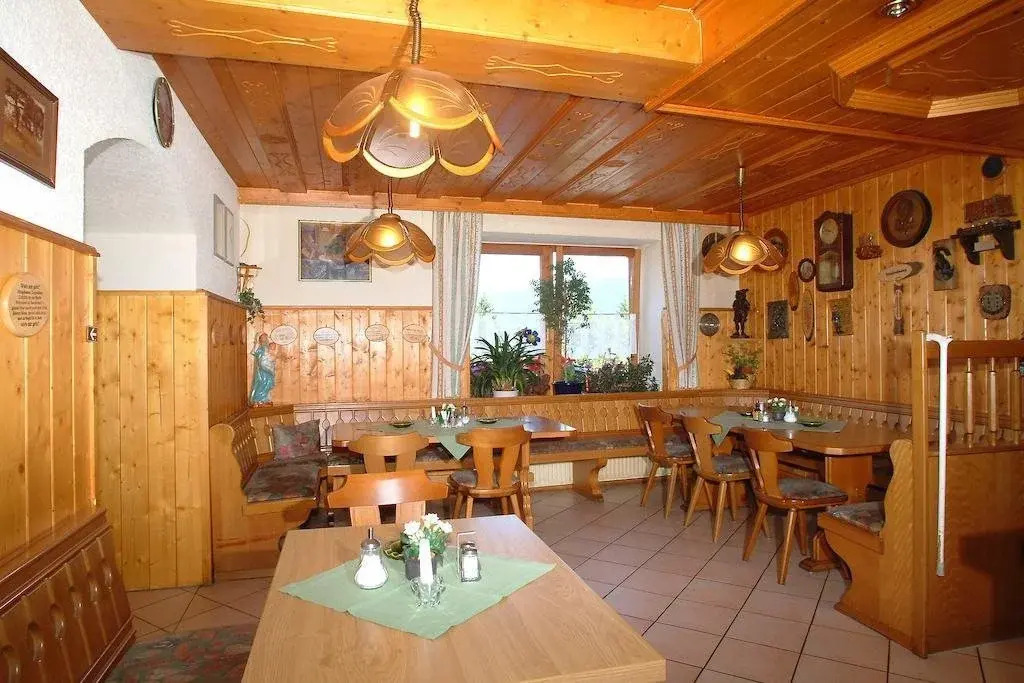 Gasthof Pension Sternknöckel