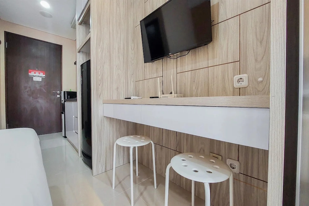 Cozy Living Studio At Transpark Bintaro Apartment