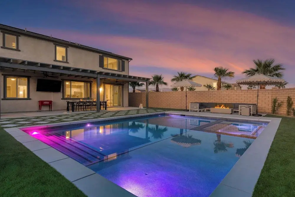 Sleeps 16! Pool Oasis w/ Game Room, Hot Tub, Fire Pit Desert Eden by Avantstay
