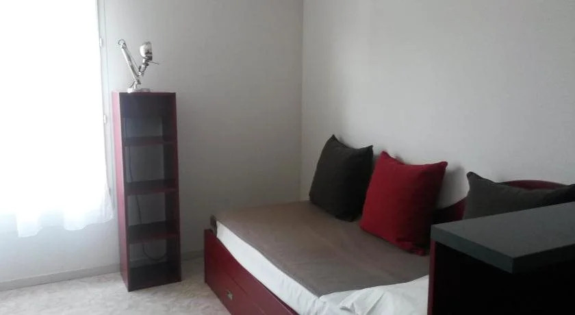 Bed In City - Le Virgile