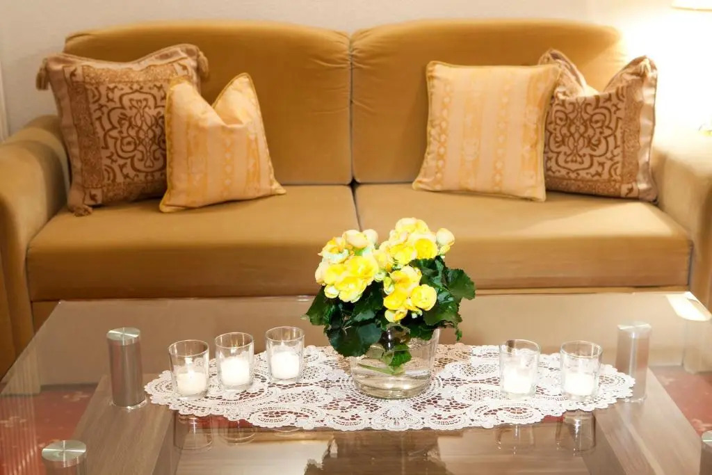 Hotel Table