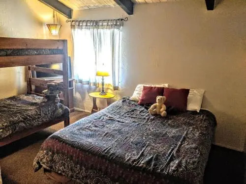 Two-Bedroom Premier Townhouse Unit #86 by Snow Summit Townhouses