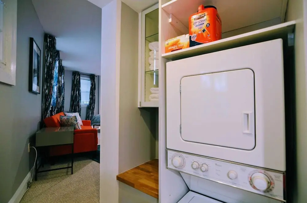 1331 Northwest Apartment #1066 - 1 Br Apts