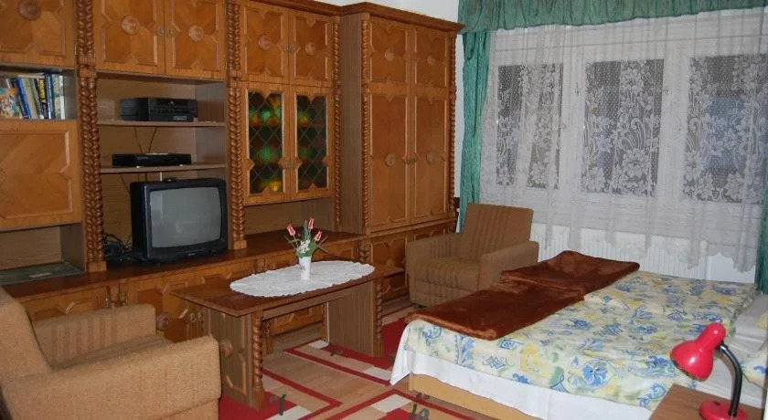 Zách Klára utcai Apartman