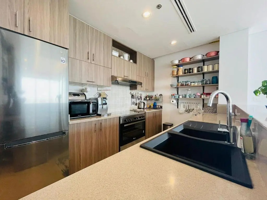 LUXURY 2 Bedroom Apartment in GATEWAY Residence