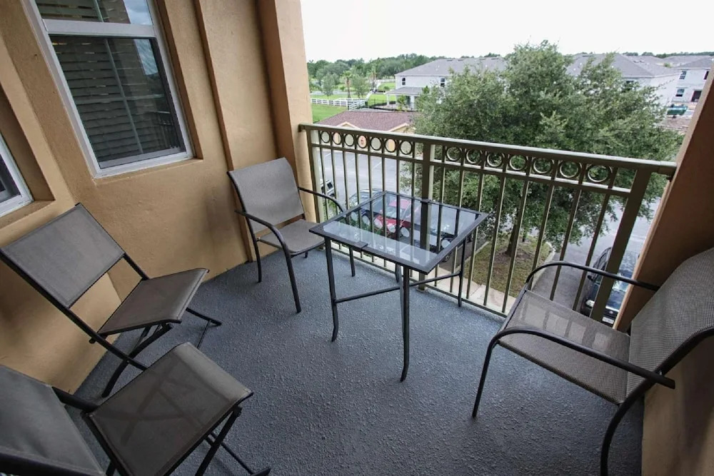 721 Terrace Ridge