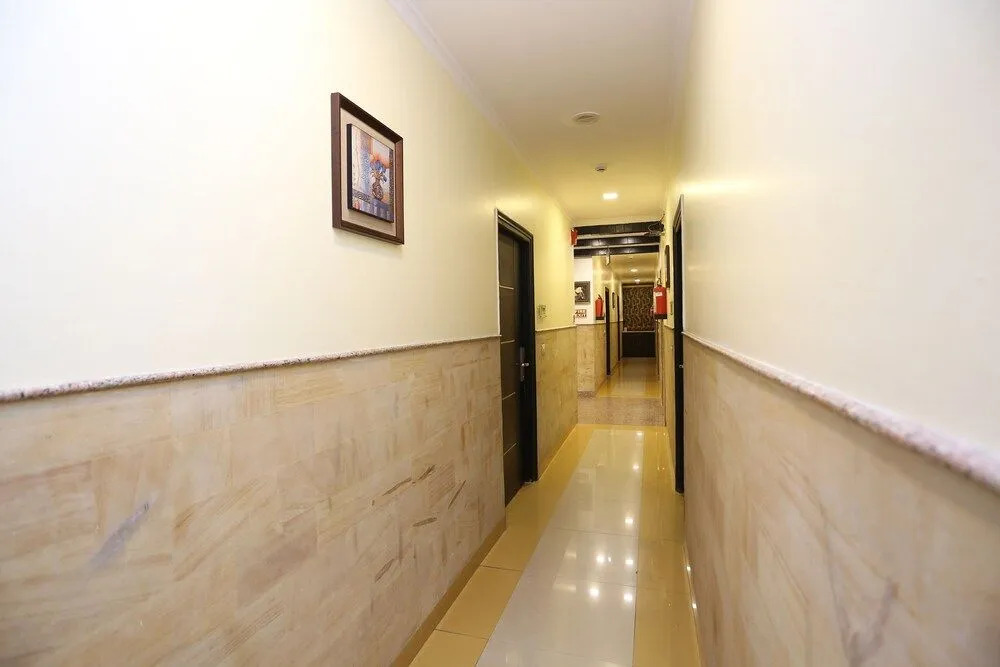 OYO 19153 Flagship DLF Phase 3