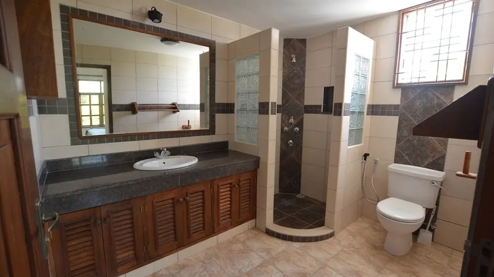 Diani Pearl
