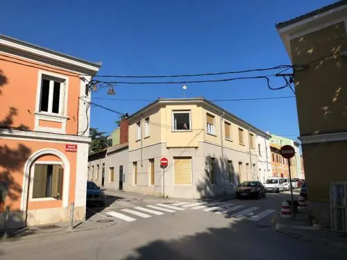 Apartments & Rooms Nardin