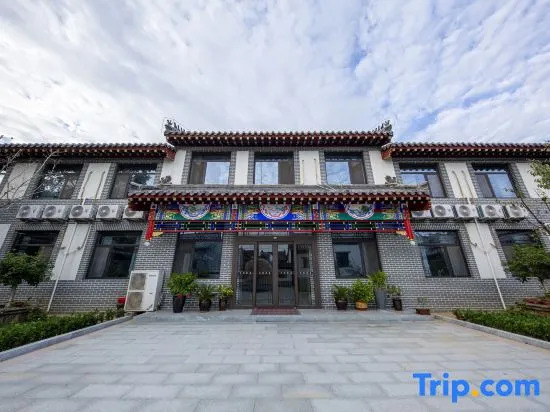 Yuxin Hotel