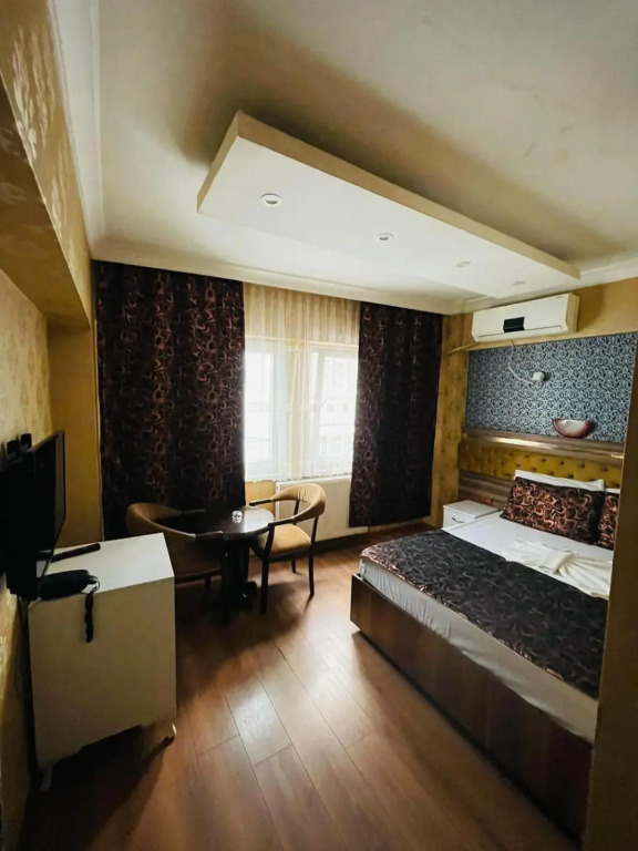 Meta Hotel