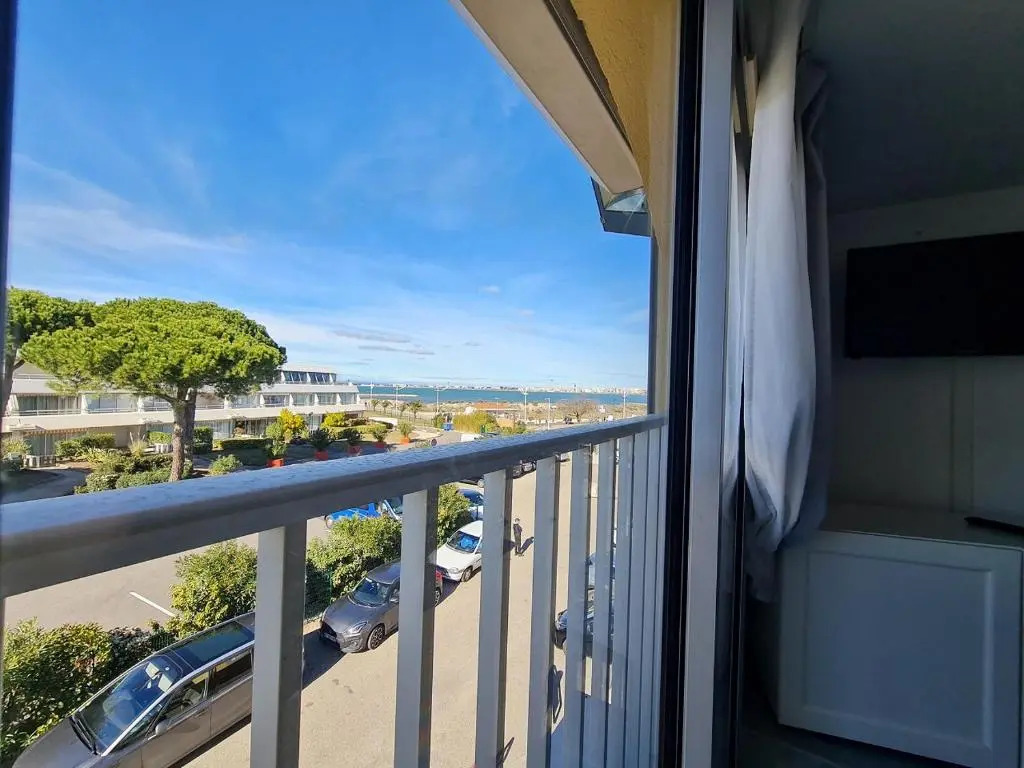 Le 44 Avec Balcon Vue Mer