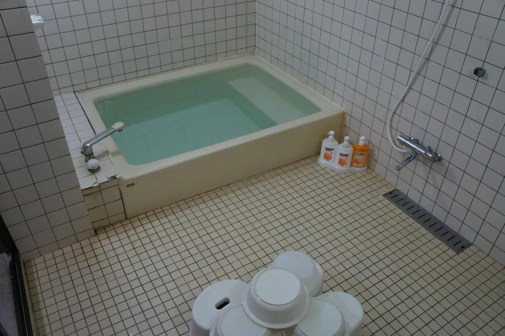Miyoshiya Ryokan