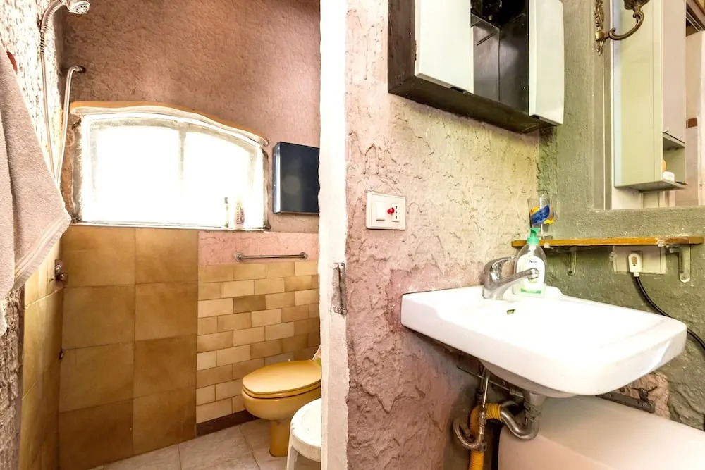 House With 3 Bedrooms in San Vito, With Enclosed Garden Near the Beach