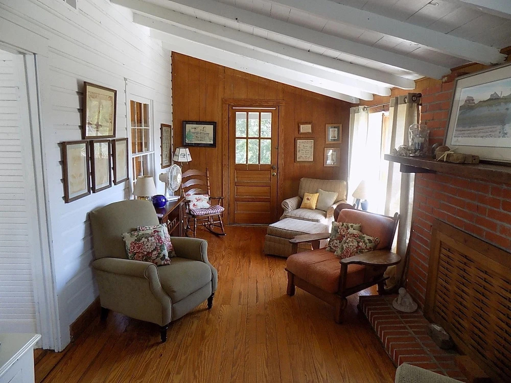 The Beach - 4 Br Home