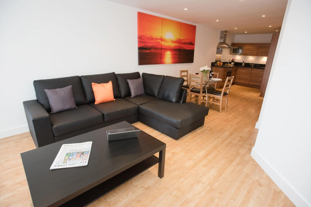 Celador Apartments - Projection West Serviced Apartments