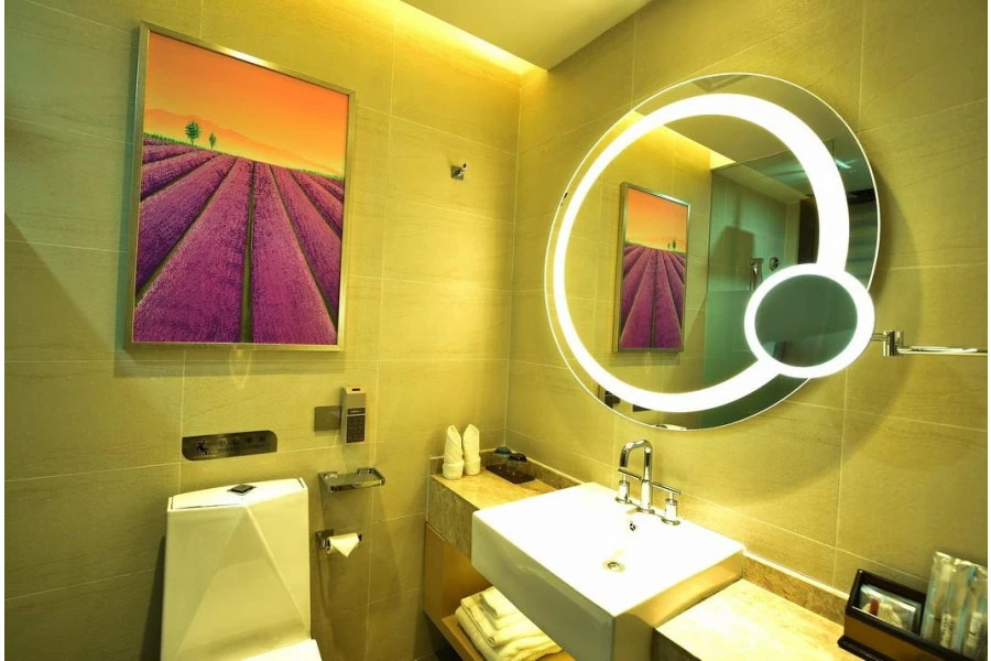 Lavande Hotel Wuhan Xudong
