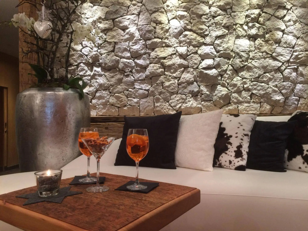 LARET private Boutique Hotel