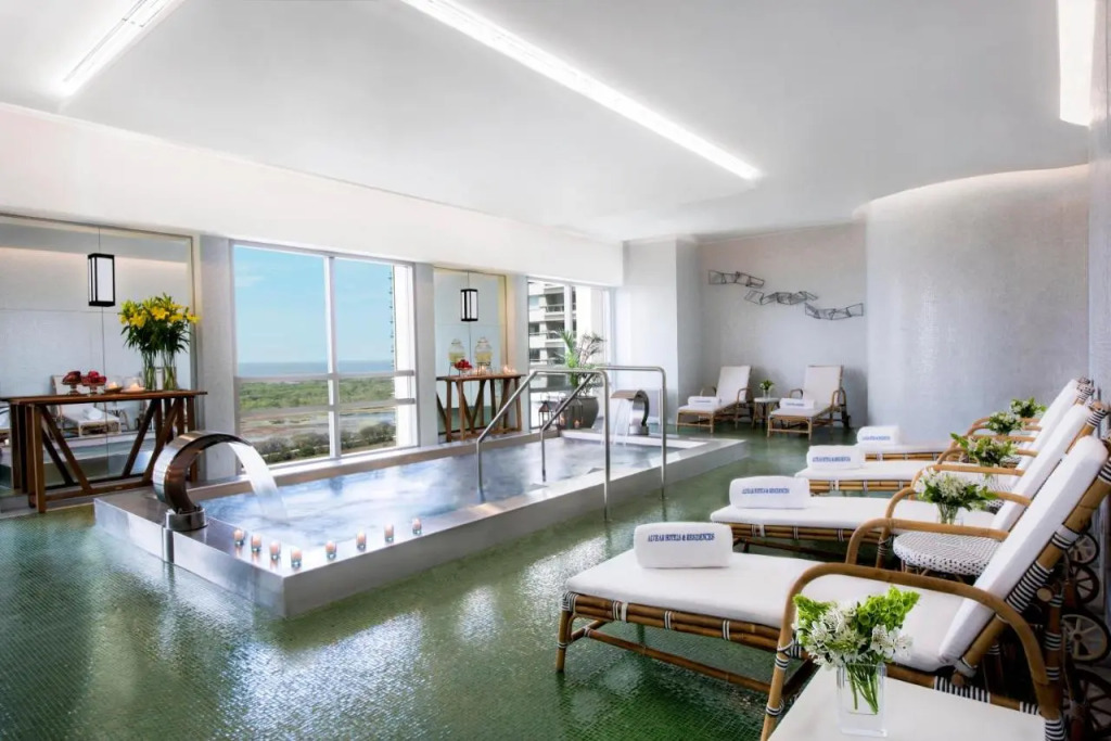 Alvear Icon Hotel