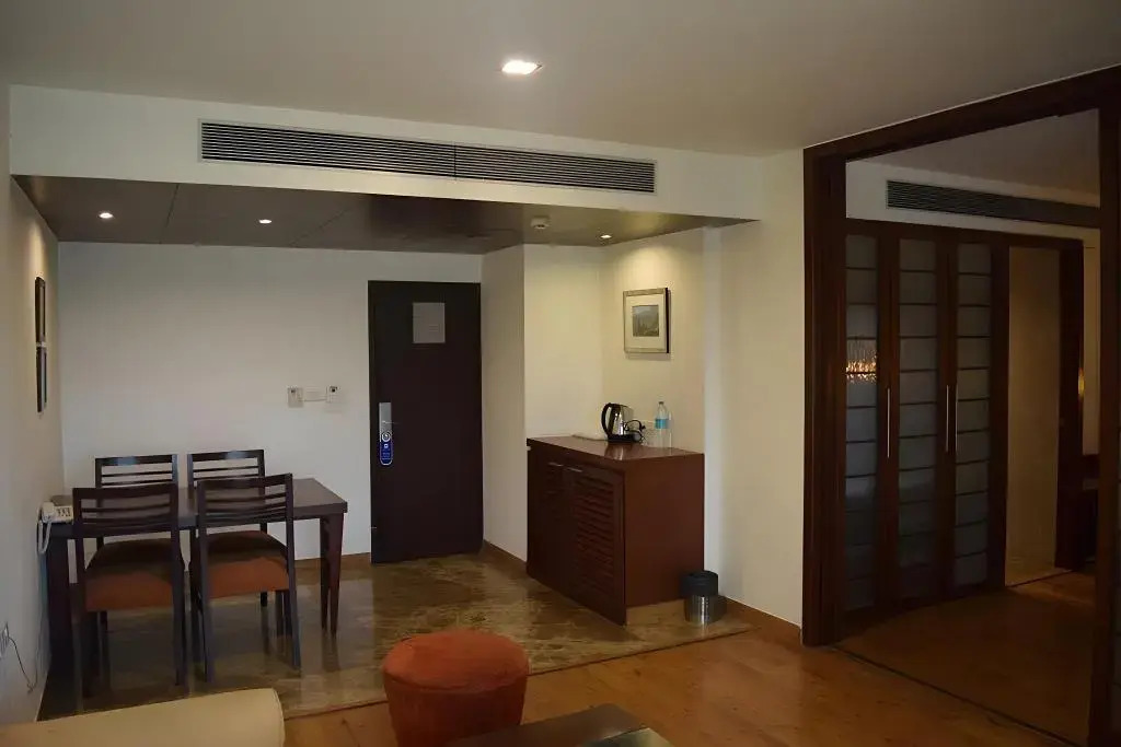 Hotel Centurion Inn