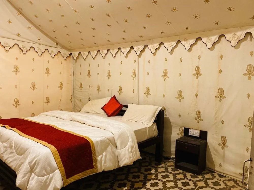 Bhawana Camp and Resorts
